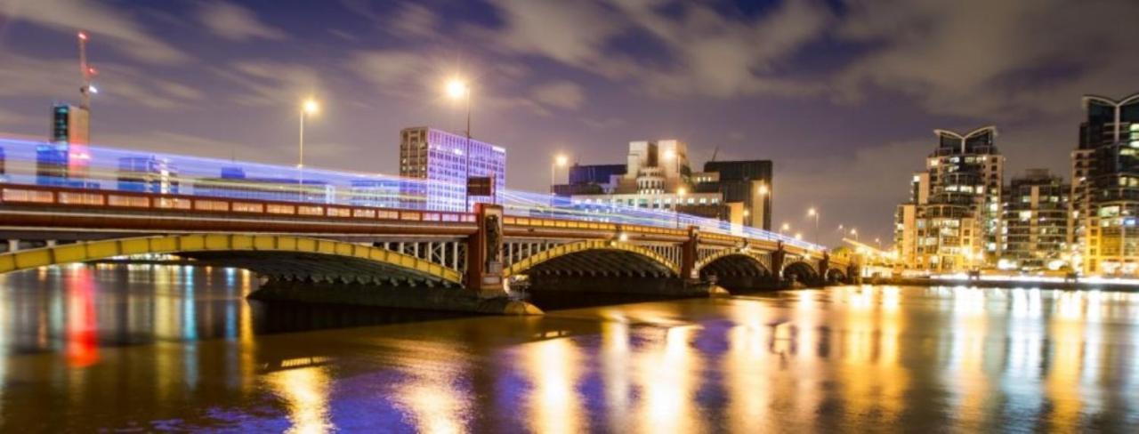 Central London 2 Bedroom Us Embassy London Eye And Riverside View Panoramic Balcony Exterior photo
